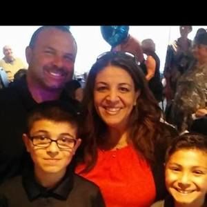 Meet your Posher, Tom